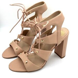 VINCE CAMUTO Meadoe Bare Kiss Nude Strappy Lace Up Heels Gold Studs Size 7.5